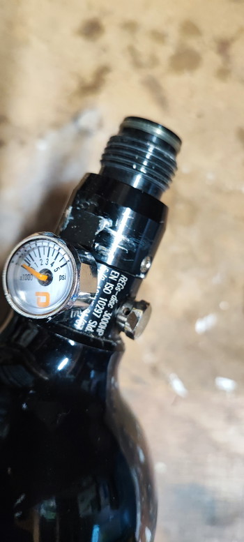 Image 3 for Dominator hpa 1,0 l tank, lek/beschadigd