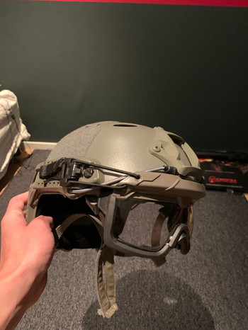 Image 2 for Vest + helm