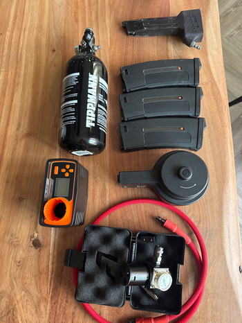 Imagen 4 de EPM Magazijnen, primary Airsoft adapter, trommelmagazijn en meer.