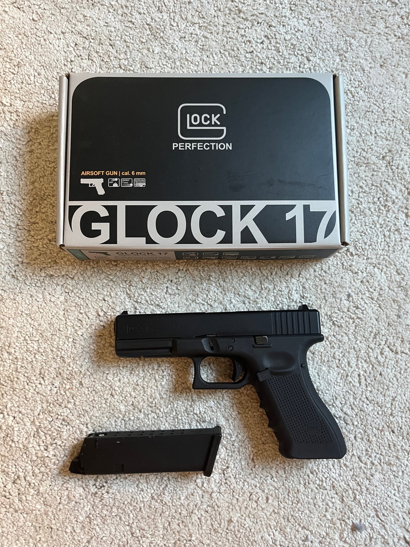 Bild 1 für Neuwertige Glock 17 Gen 4 GBB 1 joule