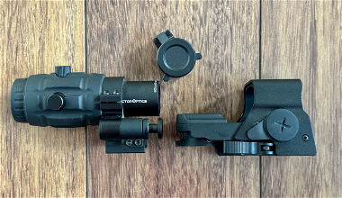 Afbeelding van Vector Optics reddot en magnifier met flip mount