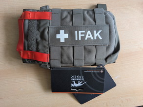 Image for Tasmanian Tiger IFAK Pouch VL L stone grey olive (IRR)