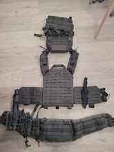 Bild für Invader Gear Set Grey