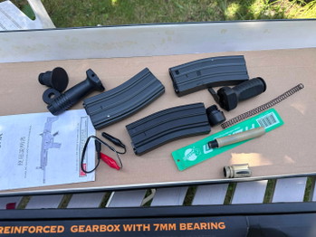 Image 5 for Scar-L Dboy/boyi + chargeurs et accesoires