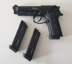 Image for UMAREX Beretta mod 92 elite IA met 3 mags