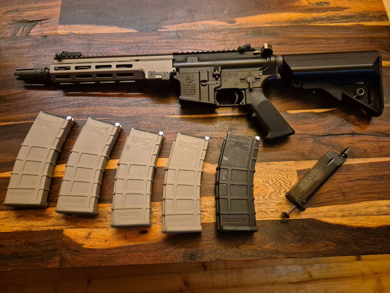 Image 1 pour GHK URGI M4 GBB