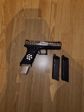 Bild 2 für AW Custom VX0100 (Glock 17)