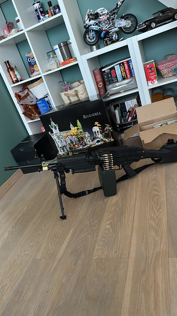 Imagen 3 de M249 met 3 box mags