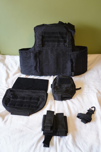 Image 6 for OgreGear plate carrier zwart complete set met Warrior pouches en 101 Inc rugtas