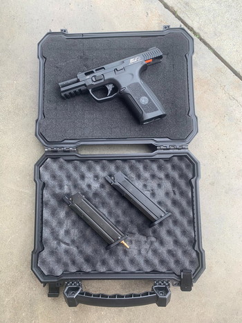 Image 4 for ICS Black Leopard Eye Gas XAE Gas Blowback