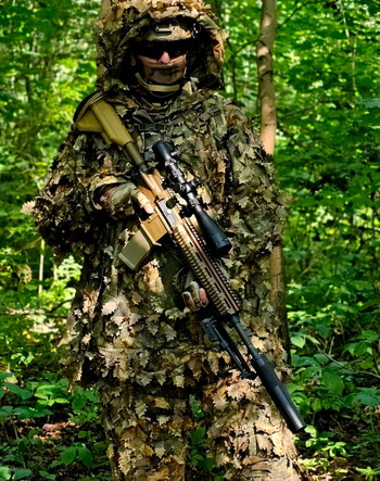 Image 4 for ULTRA-RARE VFC M38/ M27 IAR DMR  Factory RAL8000   High-End Upgrades & Zero Play