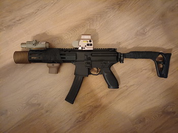Afbeelding 2 van APFG (VFC) MPX GBB | INCL. UPGRADES, ACCESSOIRES & EXTRA MAGS