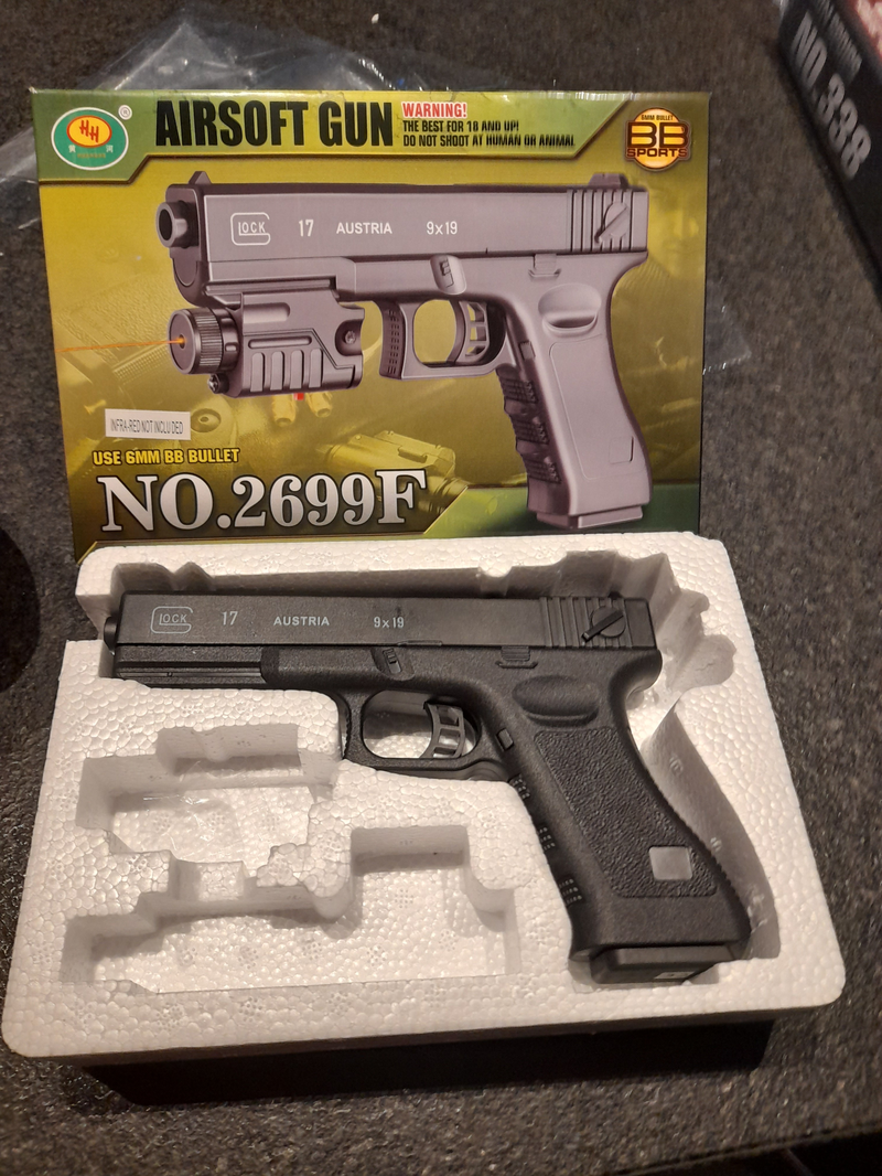 Bild 1 für Airsoft gun Glock 17