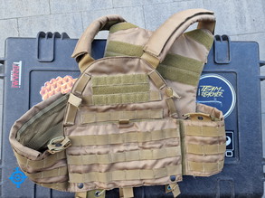 Afbeelding van Plate carrier met verschillende pouches