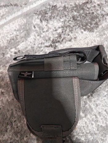 Imagen 2 de dropleg holster wolf grey