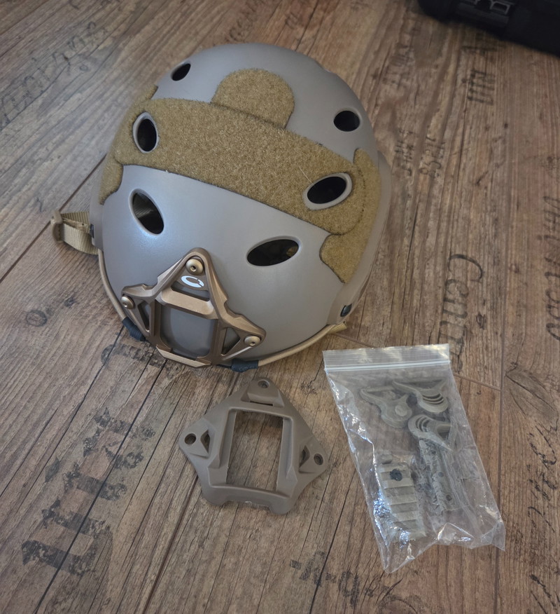 Imagen 1 de FMA Fast Helmet (Tan)