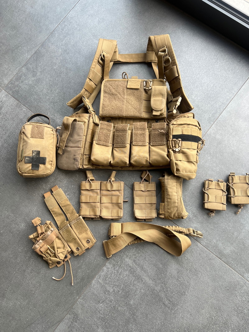 Imagen 1 de Chest rig compleet