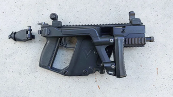 Afbeelding 4 van KWA Kriss Vector GBB met 2 Stick mags