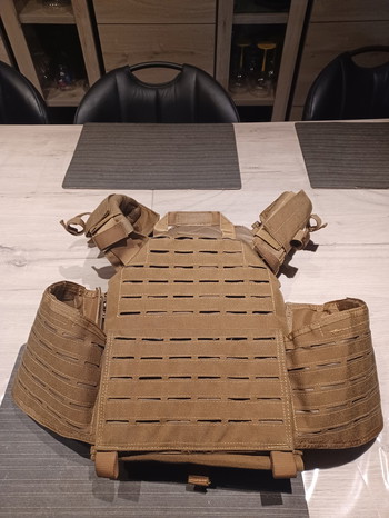 Afbeelding 2 van Openland Quick release plate carrier + Flyvve triple mag pouch