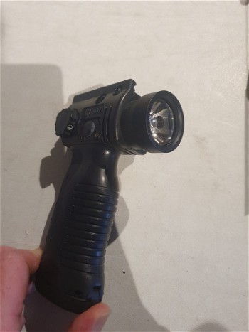 Image 3 pour Element STL-300J FrontGrip + Flashlight & Laser