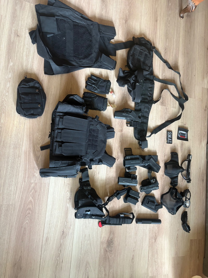 Image 1 pour lotje zwart tactical gear