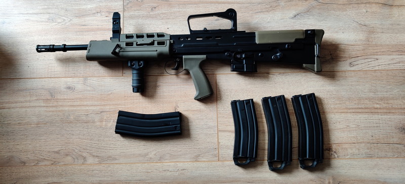 Afbeelding 1 van ICS L85A2 + magazines