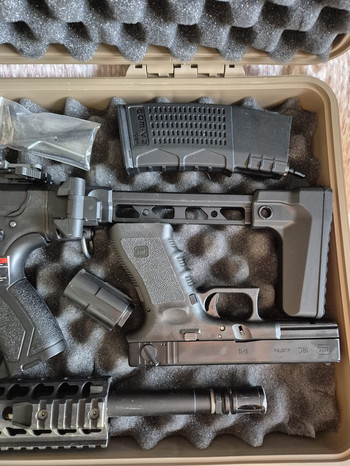 Image 3 pour G&G 556, Umarex glock 18c, Lancer Tactical M4 inclusief gear
