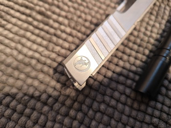 Afbeelding 4 van RWA nighthawk custom slide frame barrel grip