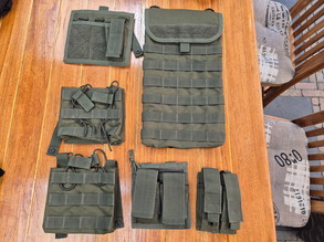 Image for Diverse OD Green pouches