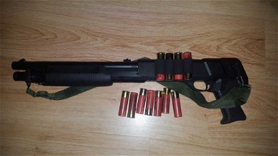 Afbeelding van ASG SAS 12 shotgun met F mark inclusief 10 shells