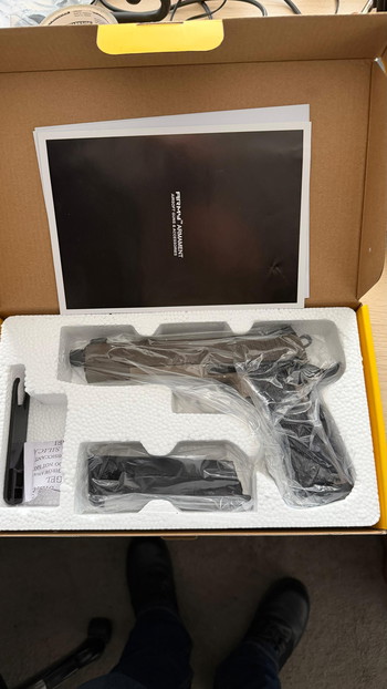 Bild 4 für 2 side arms te koop