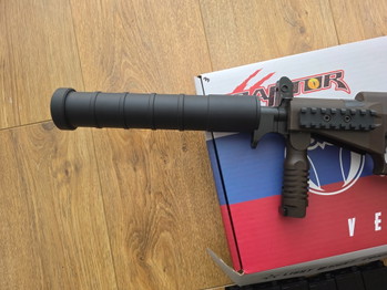 Image 4 for Lambda / Raptor SR-2M met 7 magazijnen, 2 suppressors en 1913 adapter