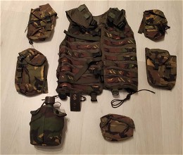 Afbeelding van Tactical vest met pouches en veldfles