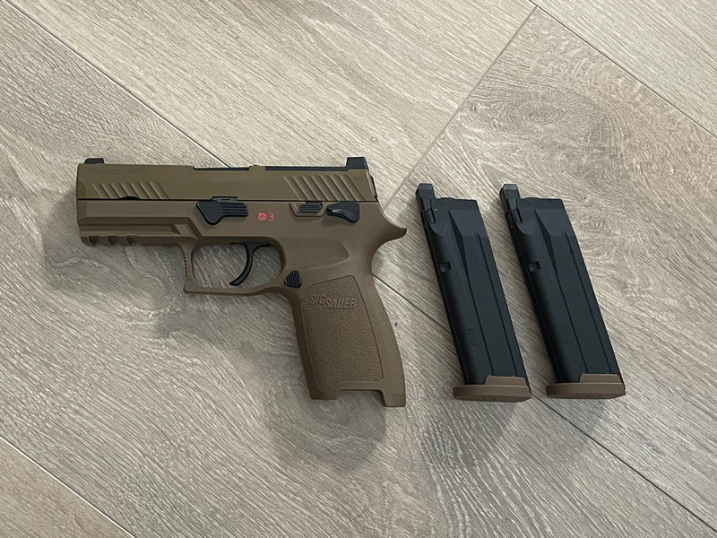 Afbeelding 1 van P320 M18 Sig Sauer Pro Force VFC tan