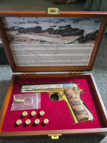 Imagen 3 de Zo goed als nieuw Airsoft Set  Scorpion EVO Carbine, 2 Pistolen, Accessoires