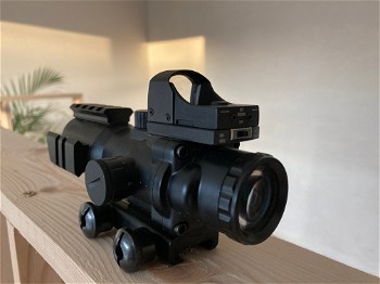 Image 2 pour Theta Optics Rhino 4x32 Scope + Micro Red Dot (Black) Met verlichting in de richtkujker!