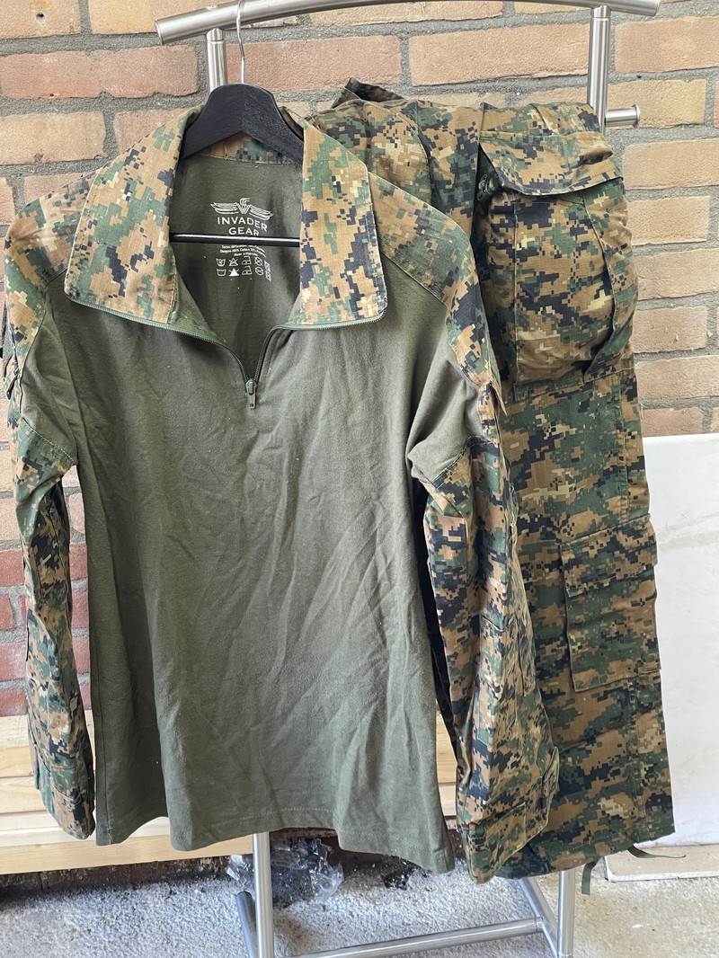 Imagen 1 de Invader gear marpat combat shirt M + broek M