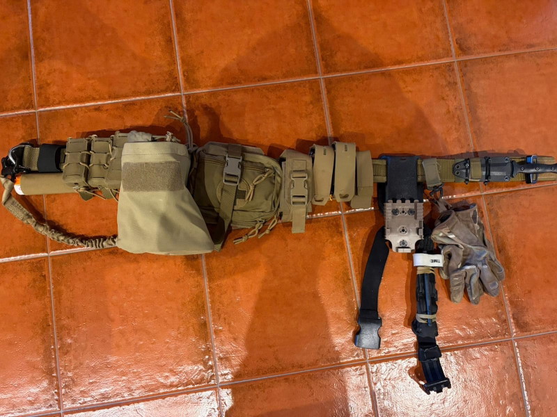 Afbeelding 1 van WTS - Complete Tactical Belt Setup - WARRIOR ASSAULT SYSTEMS and TEMPLARS GEAR