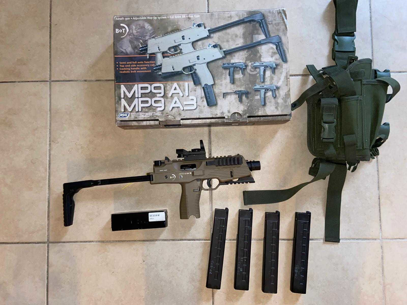 Afbeelding 1 van KWA/ASG MP9 INCL CQB bolt  4 mags en extras