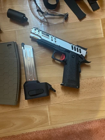 Image 3 for Geupgraded TM hi capa pakket
