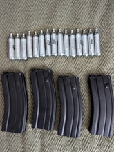 Image for WE GBBR CO2 magazines + cartridges