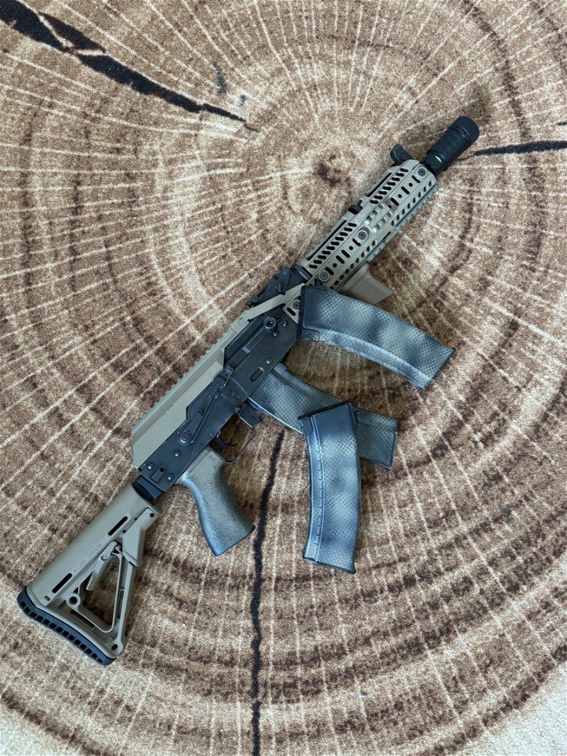 Image 1 pour LCT AK 105 with Zenitco parts