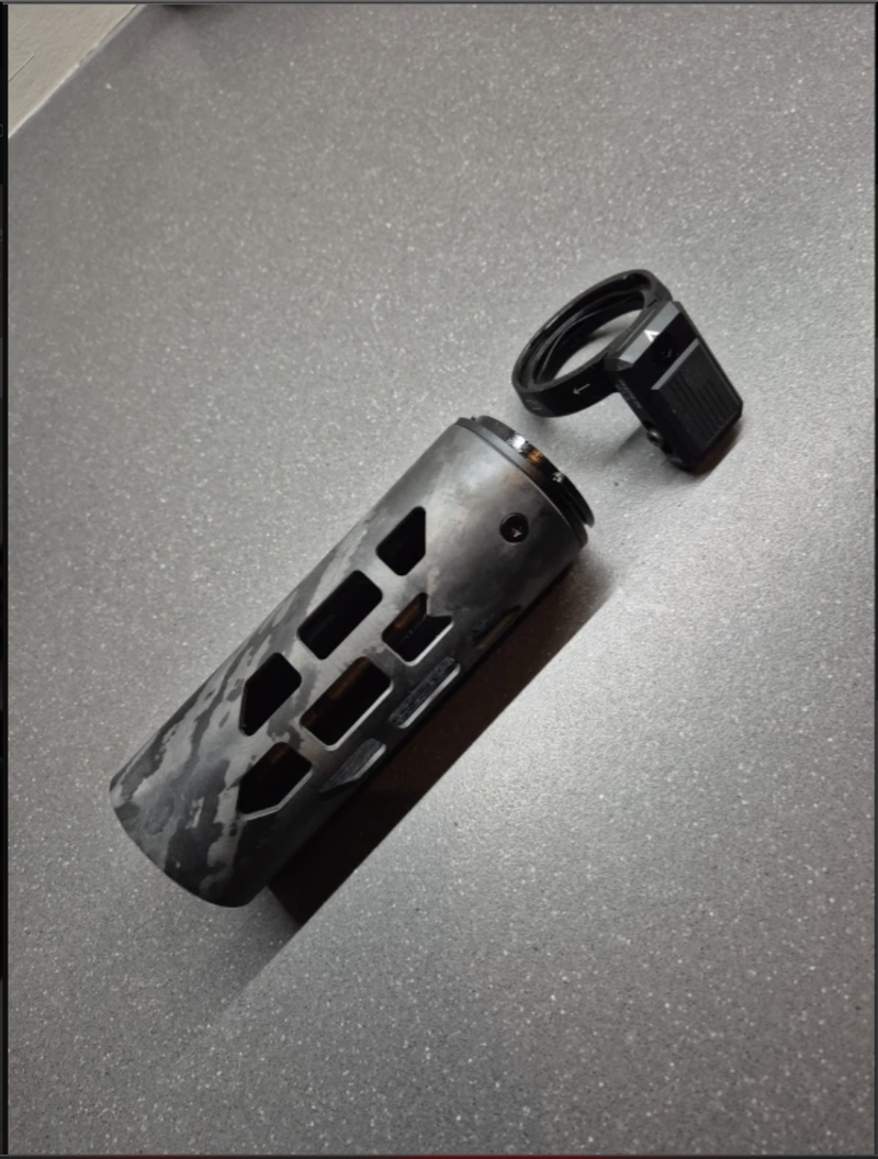 Image 1 pour ANGRY GUN Modtac U-RAC Supressor shield.