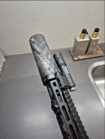 Image 2 pour ANGRY GUN Modtac U-RAC Supressor shield.