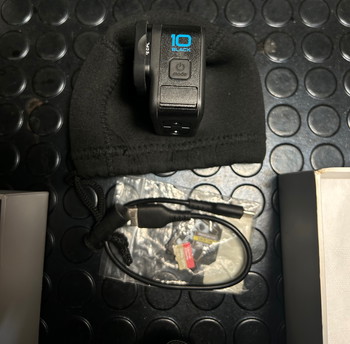 Image 2 pour GoPro Hero 10 Black + Extras