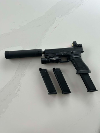 Bild 2 für Glock 17 GEN 4 MARSOC