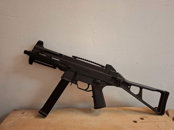 Imagen 2 de Double Eagle UMP45