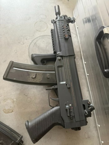 Image 2 for ICS Sig Sauer 552 SWAT