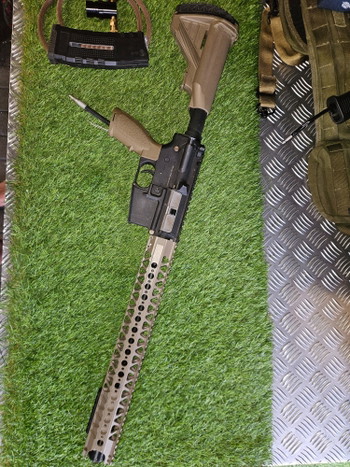 Bild 5 für Specna Arms LVOA AR15 met PolarStar Kythera HPA  incl m4 mag