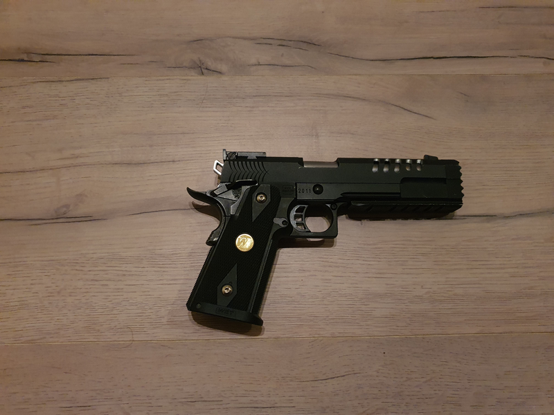 Afbeelding 1 van HI-CAPA 5.2 FULL METAL BLACK